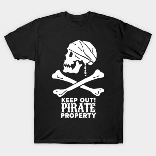 Keep Out! Pirate Property Vintage Skull T-Shirt